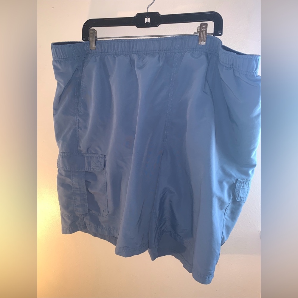L.L. Bean Blue Cargo Shorts Men’s Size XXXL